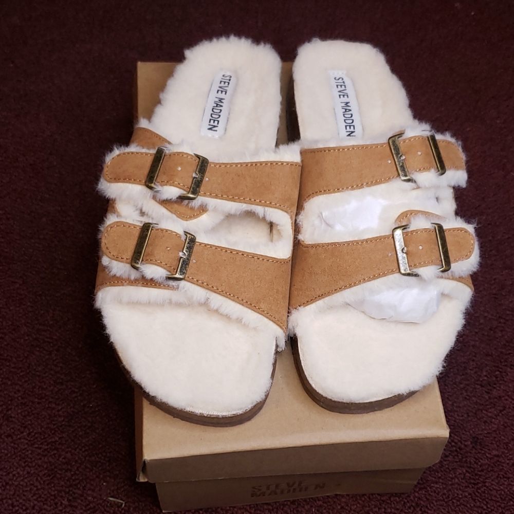 Steve madden girl sandals